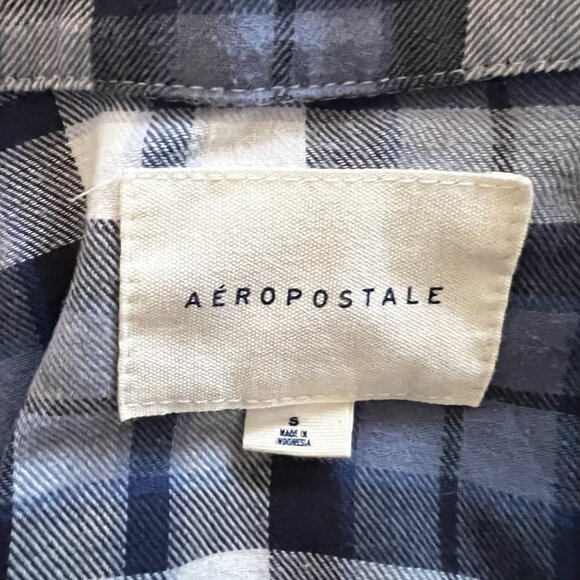 Aeropostale - Women's Blue - Long Sleeve Plaid Button-Down Shirt - Size Small - Picture 5 of 5